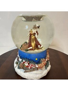 PartyLite P7618 Santa Father Christmas Musical Snow Globe – Vintage 2001 – READ